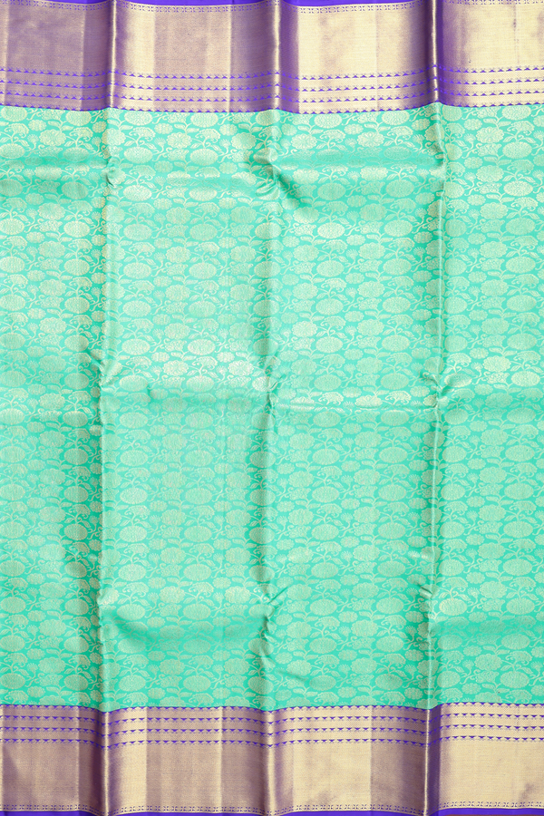 Kanchipuram Silk Saree In Green With Floral Design