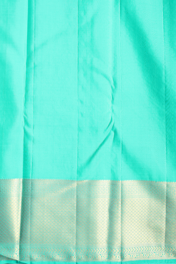 Kanchipuram Silk Saree In Hibiscus Red With Floral Design