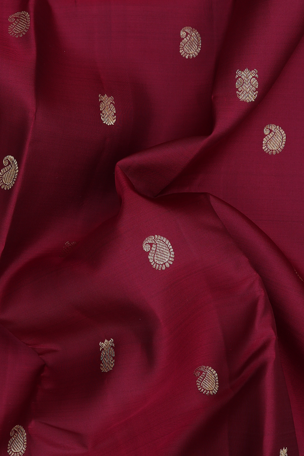Kanchipuram Silk Saree In Red With Iruthalai Pakshi Buttas