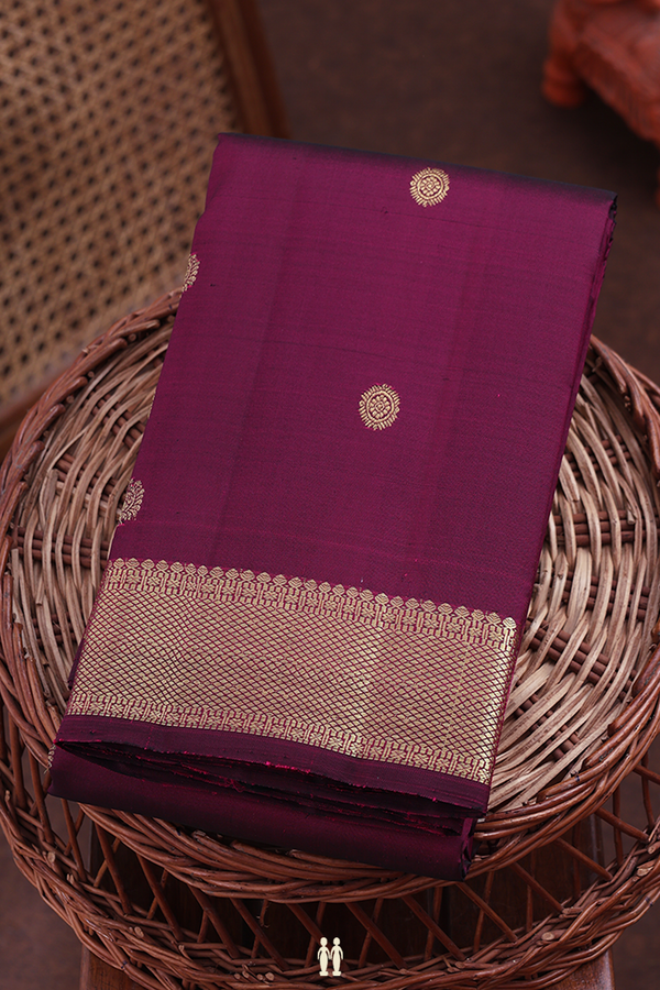 Kanchipuram Silk Saree In Burgundy Chakram Buttas