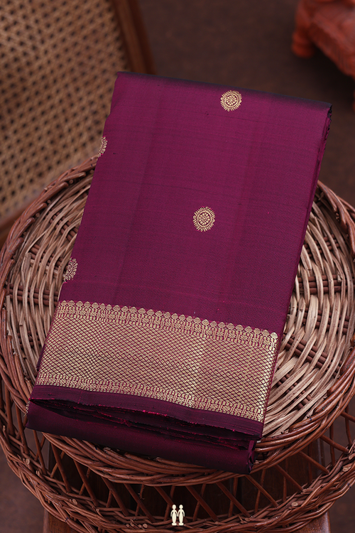 Kanchipuram Silk Saree In Burgundy Chakram Buttas