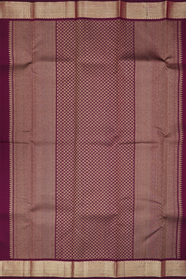 Kanchipuram Silk Saree In Burgundy Chakram Buttas