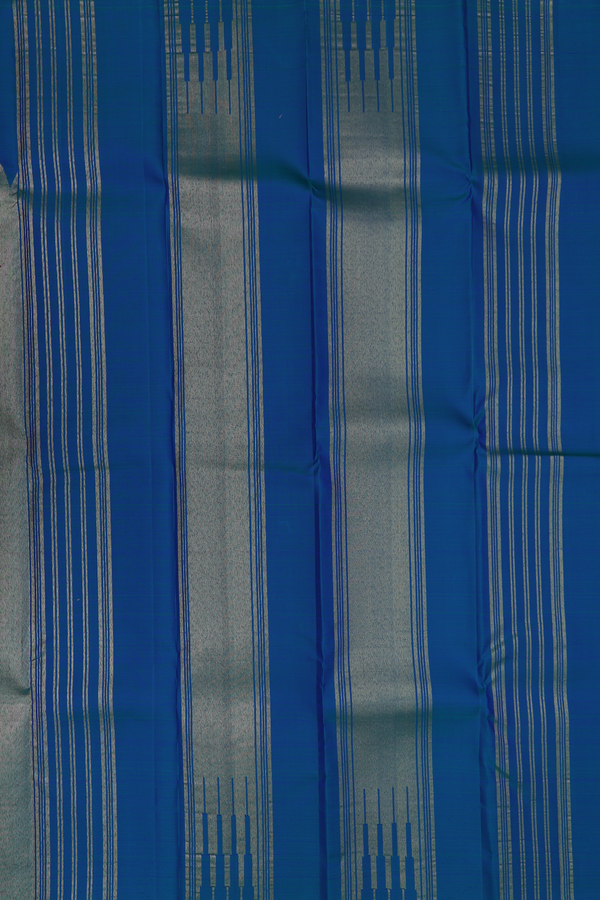 Kanchipuram Silk Saree In Dual Tone With Rising Border