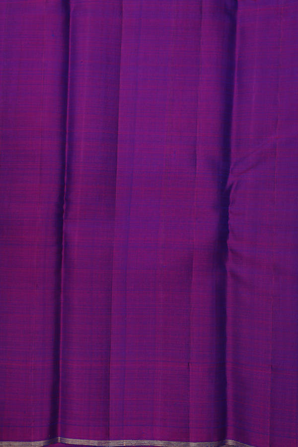 Kanchipuram Silk Saree In Dual Tone With Jacquard Pattern