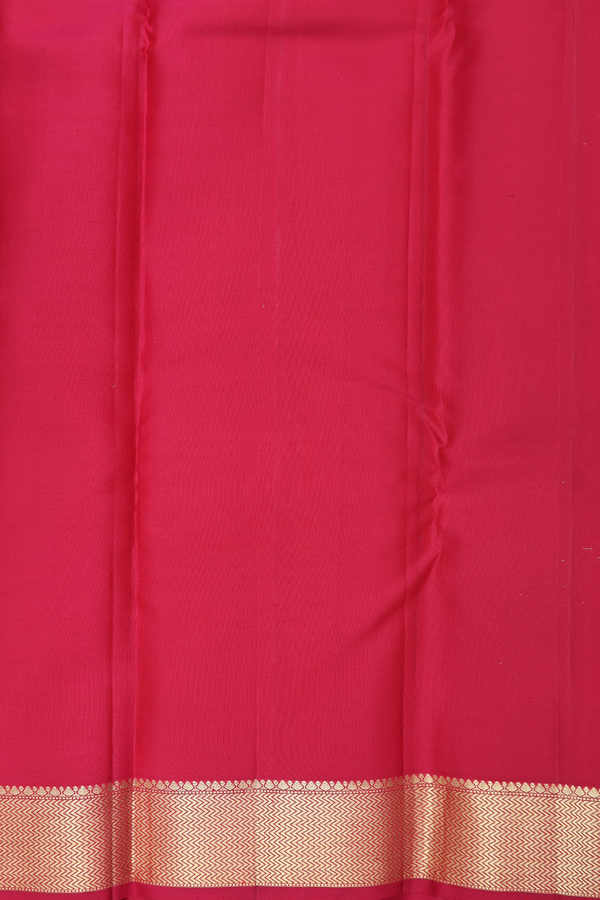 Kanchipuram Silk Saree In Red With Jacquard Pattern