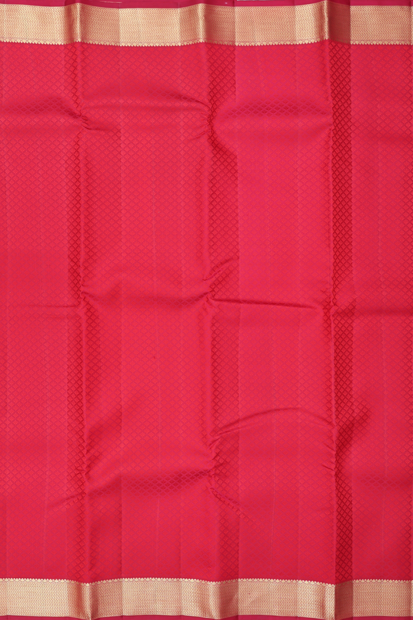 Kanchipuram Silk Saree In Red With Jacquard Pattern