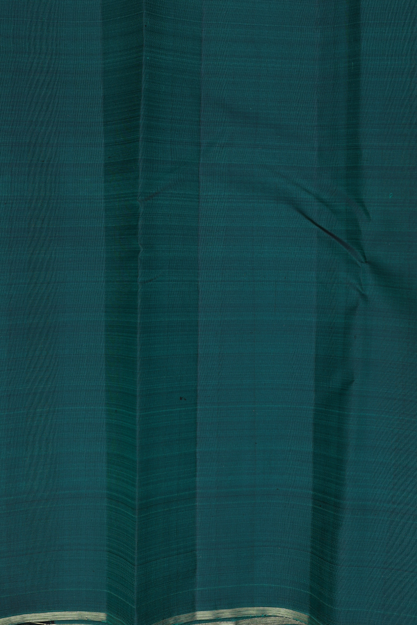 Kanchipuram Silk Saree In Dark Green With Jacquard Pattern