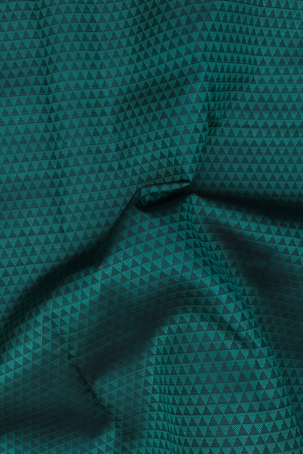 Kanchipuram Silk Saree In Dark Green With Jacquard Pattern