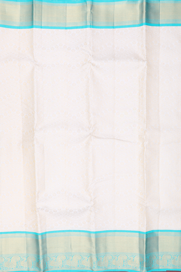 Kanchipuram Silk Saree In White With Brocade Design