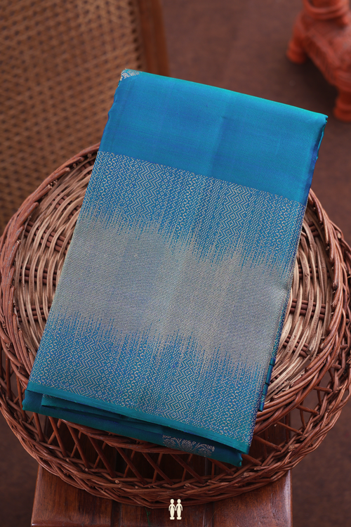 Kanchipuram Silk Saree In Peacock Blue With Floral Motifs