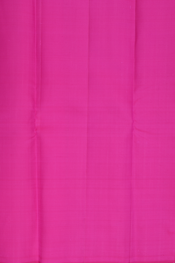 Kanchipuram Silk Saree In Plain Magenta With Temple Border