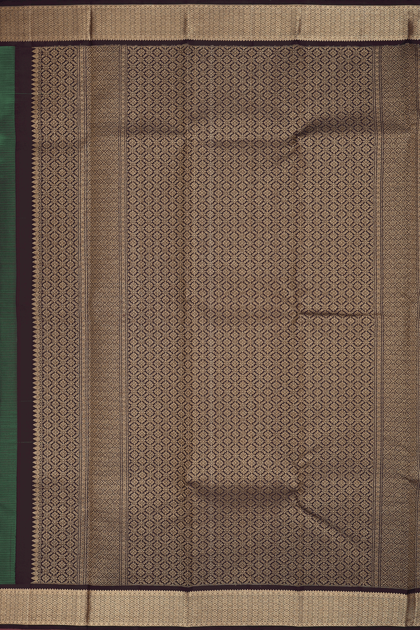 Kanchipuram Silk Saree In Lime Green With Peacock Buttas