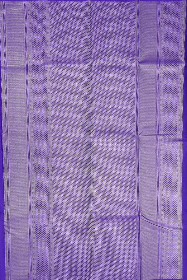 Kanchipuram Silk Saree In Royal Blue With Peacock Buttas