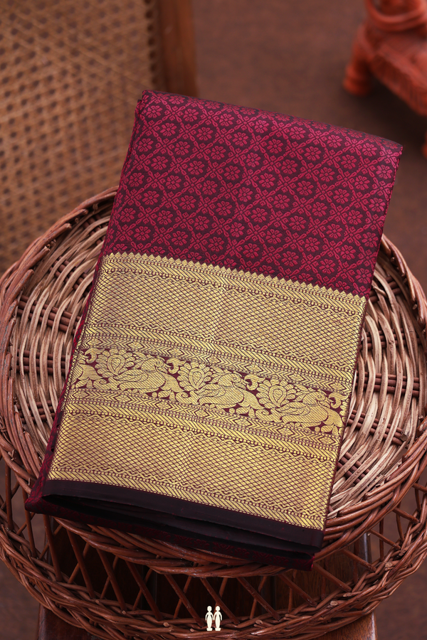 Kanchipuram Silk Saree In Maroon With Jacquard Pattern