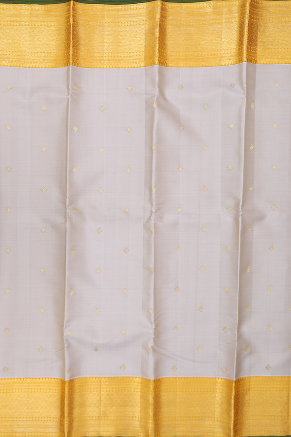 Kanchipuram Silk Saree In Royal Beige With Zari Buttas