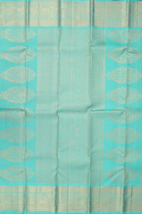 Kanchipuram Silk Saree In Lilac With Brocade Design