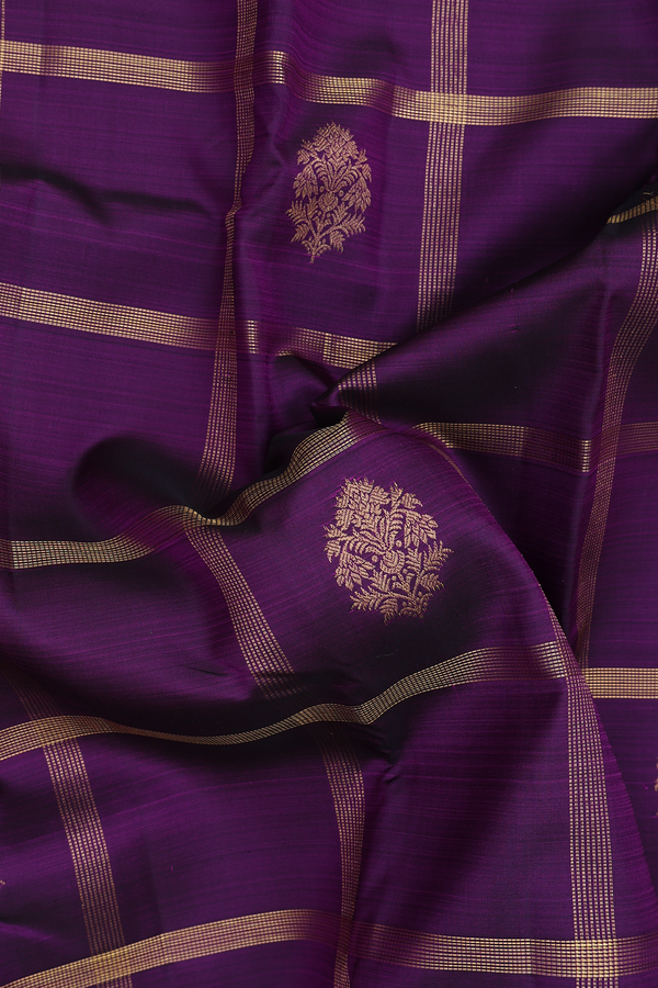 Kanchipuram Silk Saree In Grape Purple With Checks Design