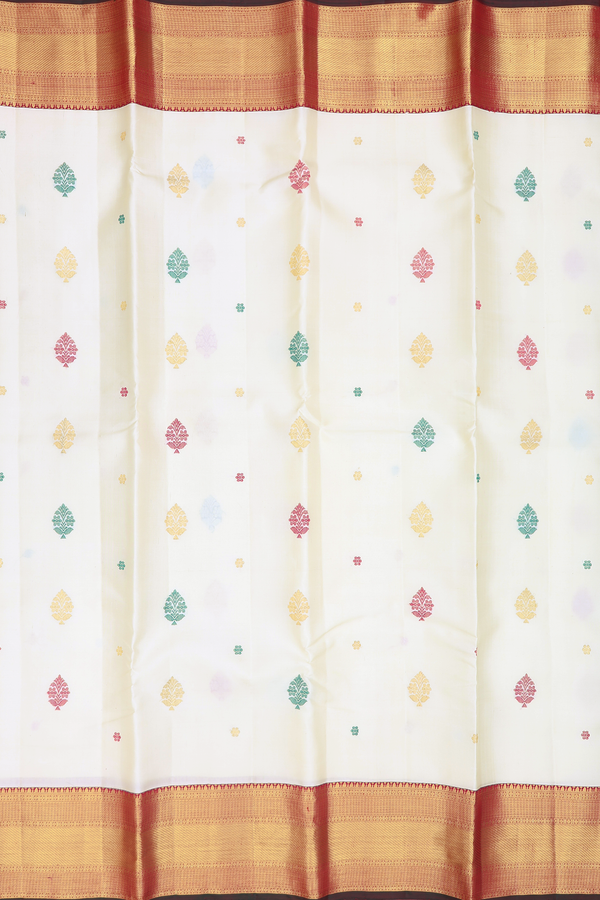 Kanchipuram Silk Saree In White With Floral Buttas