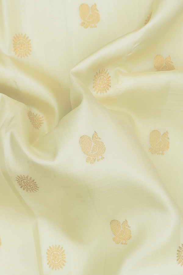 Kanchipuram Silk Saree In Off White With Peacock Buttas