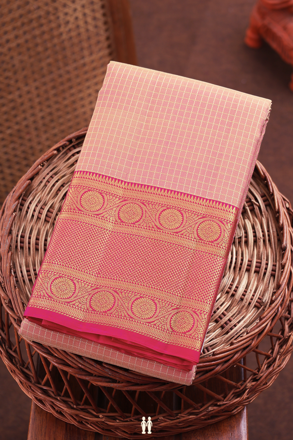 Kanchipuram Silk Saree In Dusty Rose With Checks Design