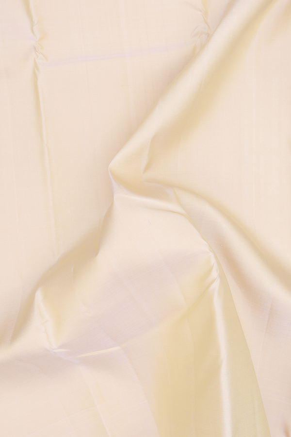 Kanchipuram Silk Saree In Cream Color With Contrast Border