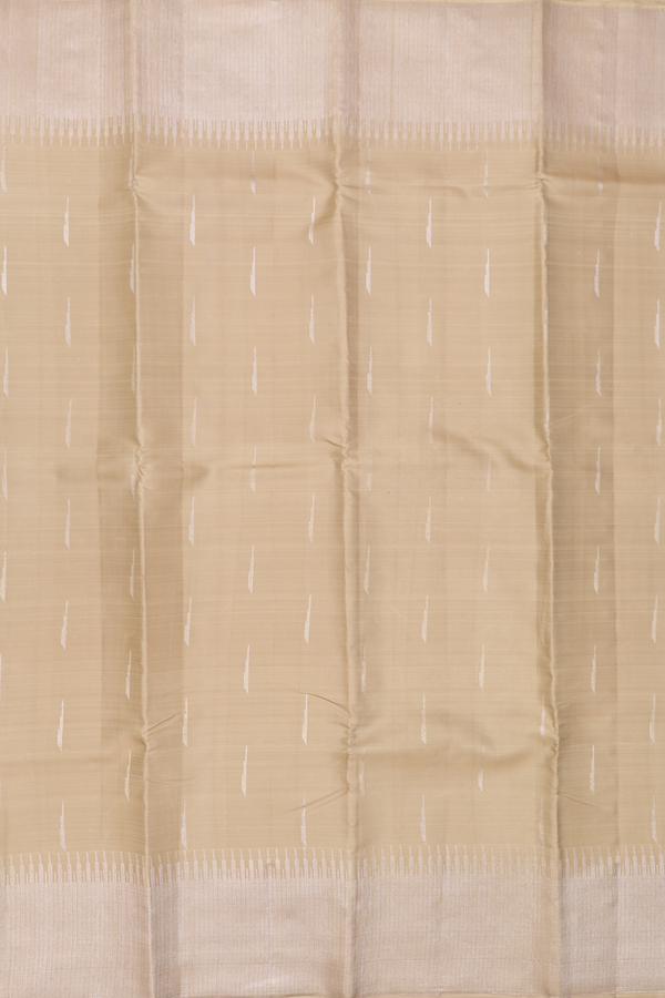 Kanchipuram Silk Saree In Brown With Malli Moggu Buttas