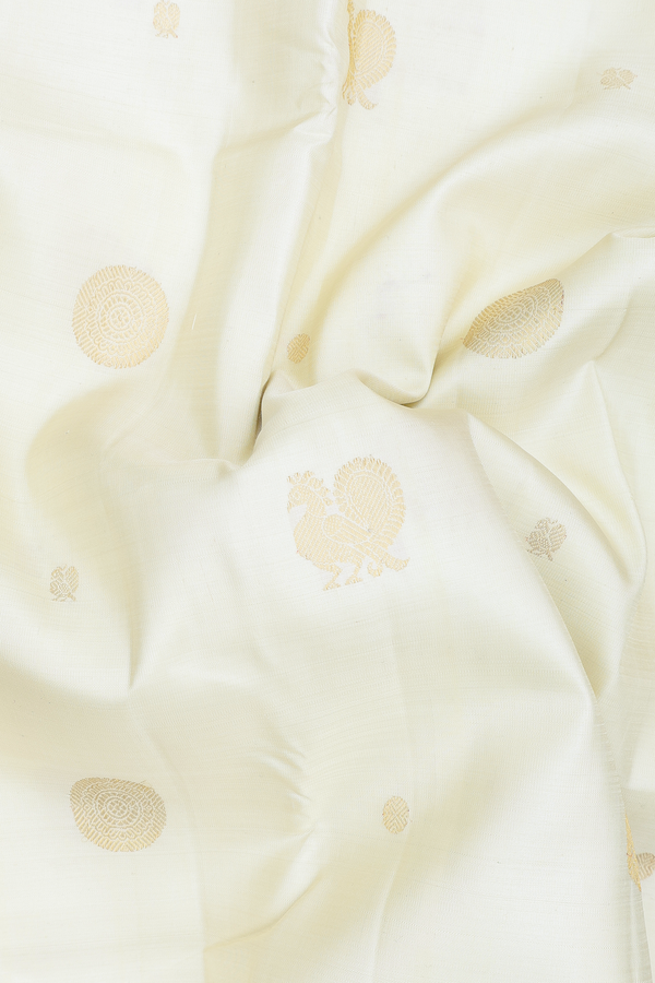 Kanchipuram Silk Saree In Off White With Peacock Buttas