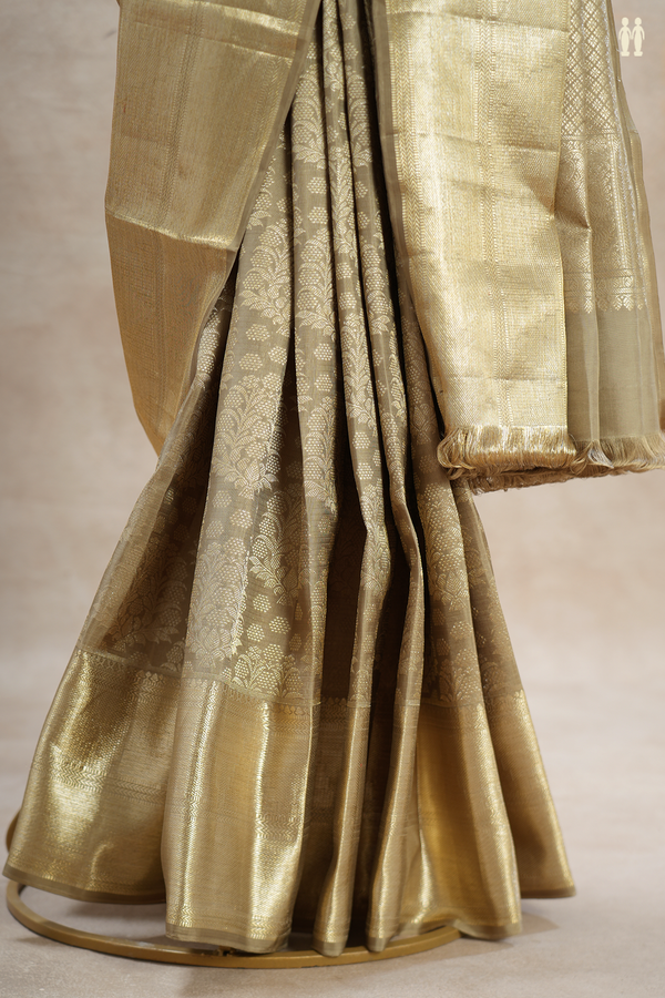 Kanchipuram Silk Saree In Cardamom Green With Brocade Design