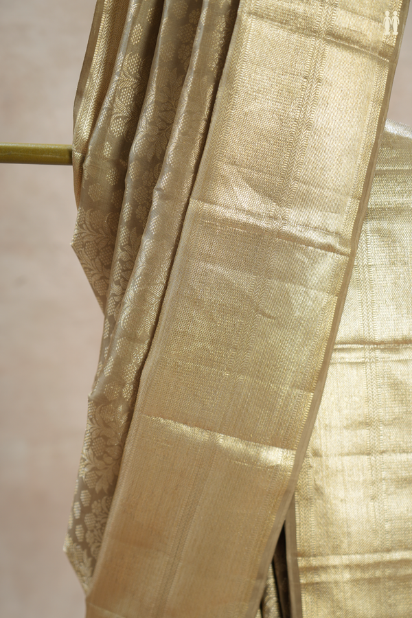 Kanchipuram Silk Saree In Cardamom Green With Brocade Design