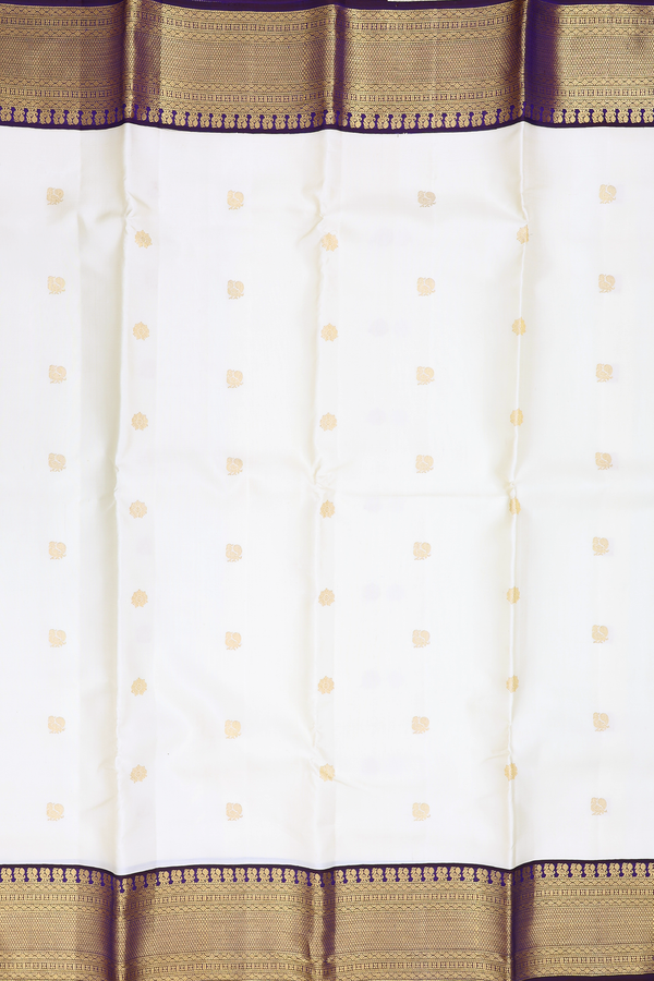 Kanchipuram Silk Saree In Off White With Peacock Buttas