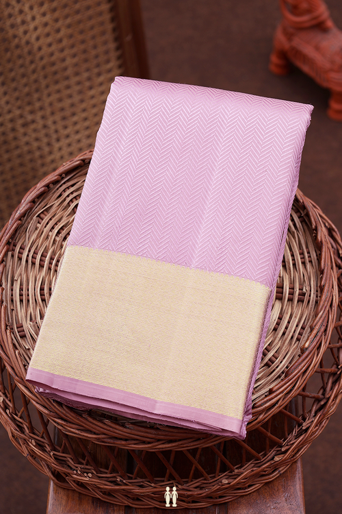 Kanchipuram Silk Saree In Dusty Pink With Chevron Design