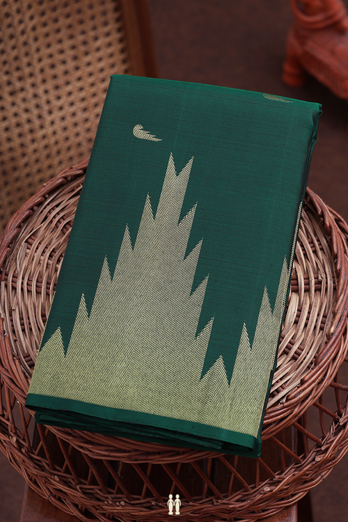 Kanchipuram Silk Saree In Forest Green With Zari Buttas