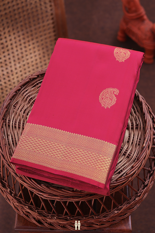 Kanchipuram Silk Saree In Red With Paisley Buttas