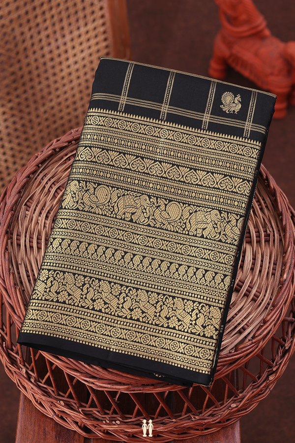 Kanchipuram Silk Saree In Black Along Checks With Buttas