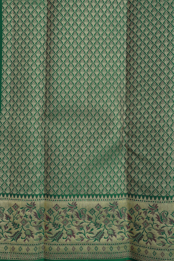 Kanchipuram Silk Saree In Red With Brocade Design