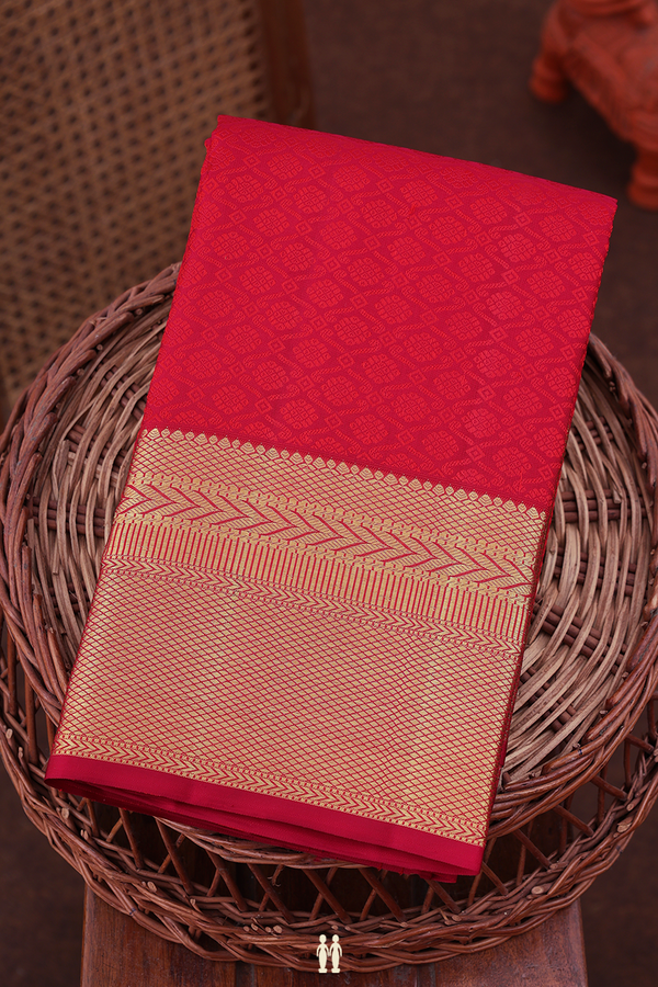 Kanchipuram Silk Saree In Scarlet Red With Jacquard Pattern