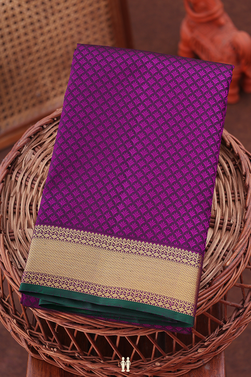 Kanchipuram Silk Saree In Purple With Jacquard Pattern