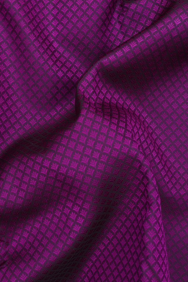 Kanchipuram Silk Saree In Purple With Jacquard Pattern
