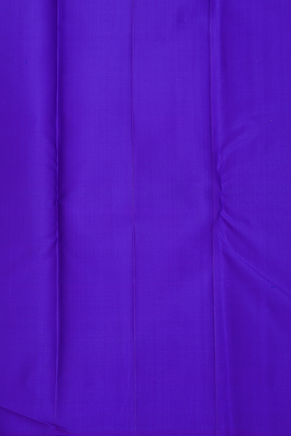 Kanchipuram Silk Saree In Blue With Peacock Buttas