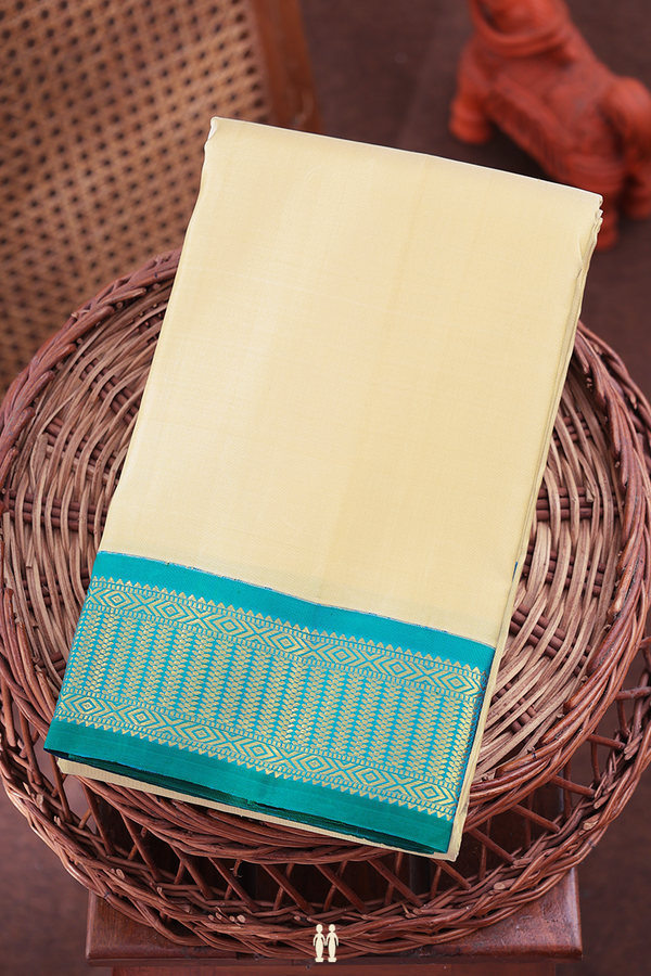 Kanchipuram Silk Saree In Cream Color With Contrast Border