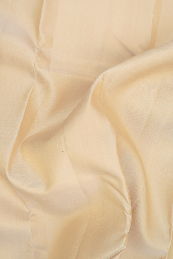 Kanchipuram Silk Saree In Cream Color With Contrast Border