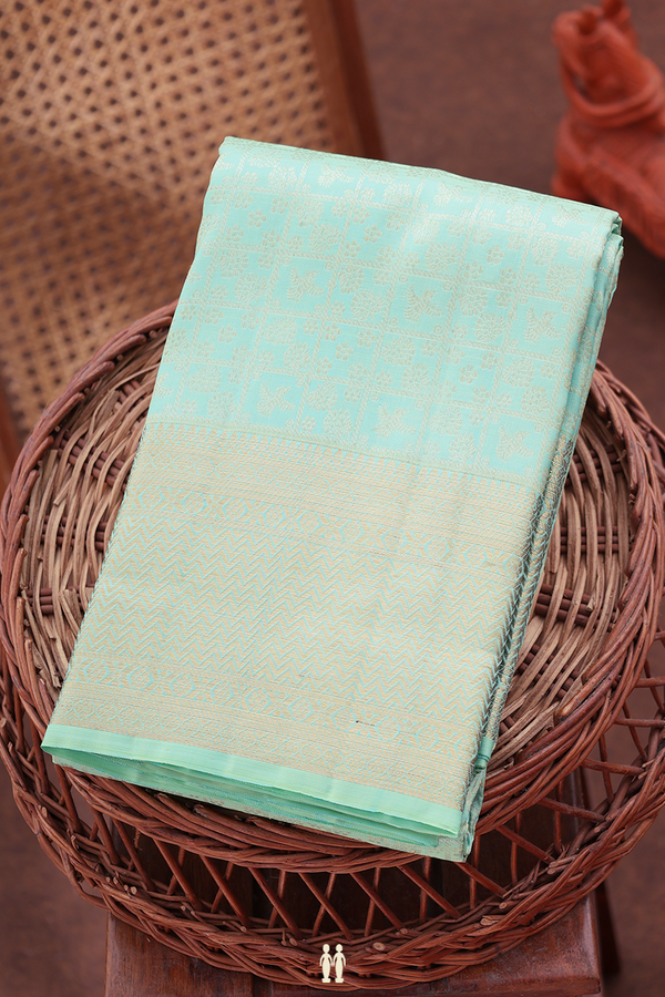 Kanchipuram Silk Saree In Seafoam Green With Brocade Design