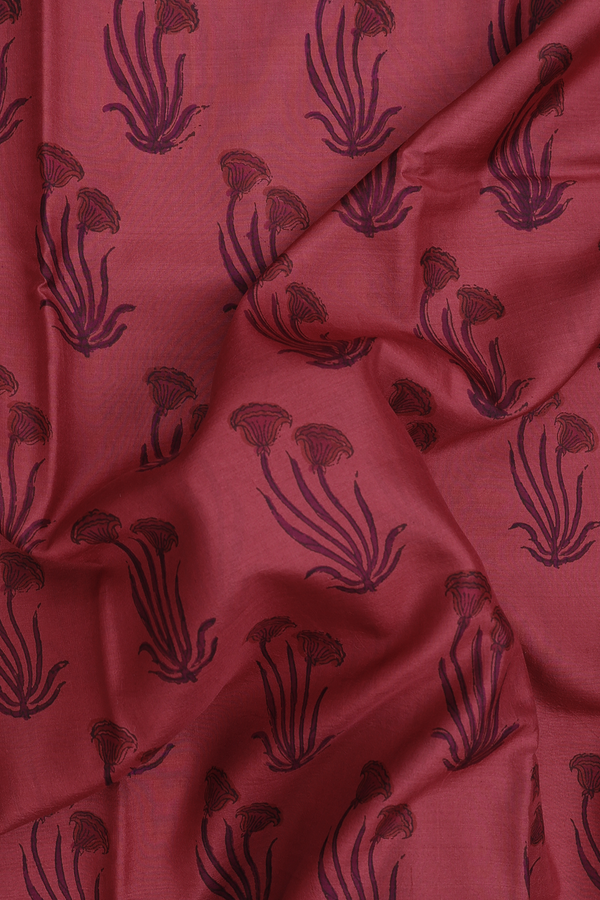 Printed Silk Saree In Red With Floral Motifs