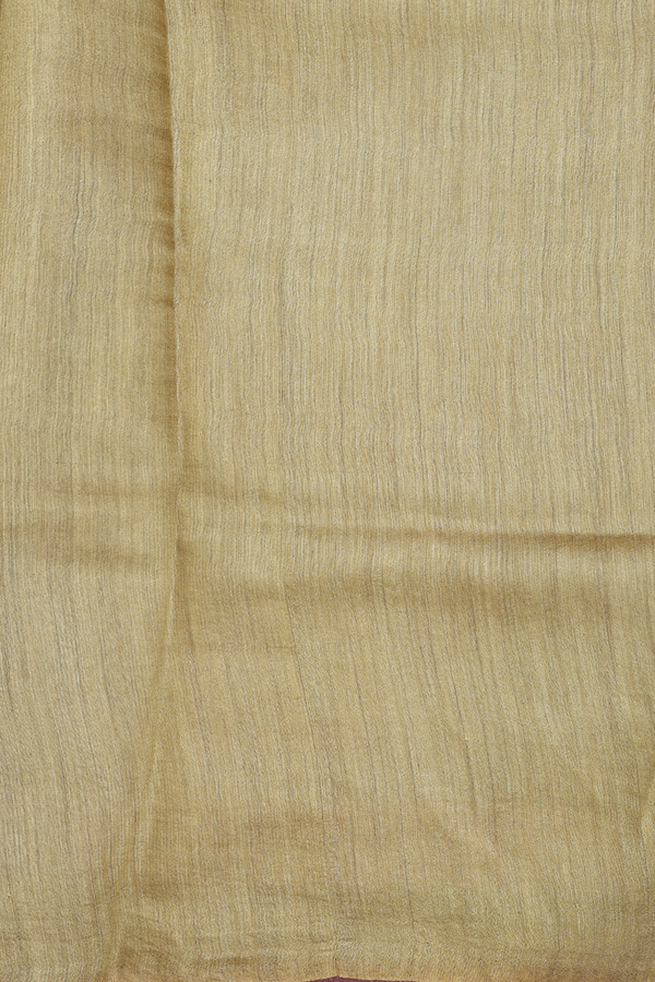 Tussar Silk Saree In Pear Green With Paisley Motifs