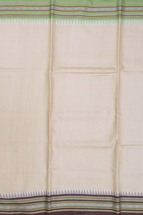Tussar Silk Saree In Cream Color With Ganga Jamuna Border