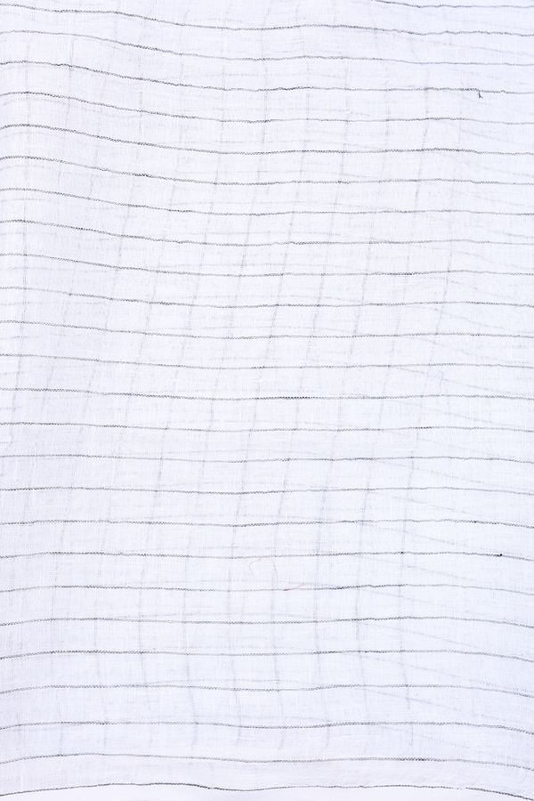 Linen Saree In White With Checks Design