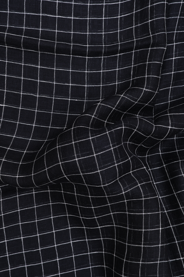 Linen Saree In Black With Checks Design