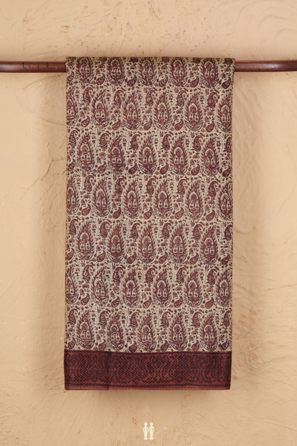 Chanderi Silk Cotton Saree Cream Color With Paisley Design