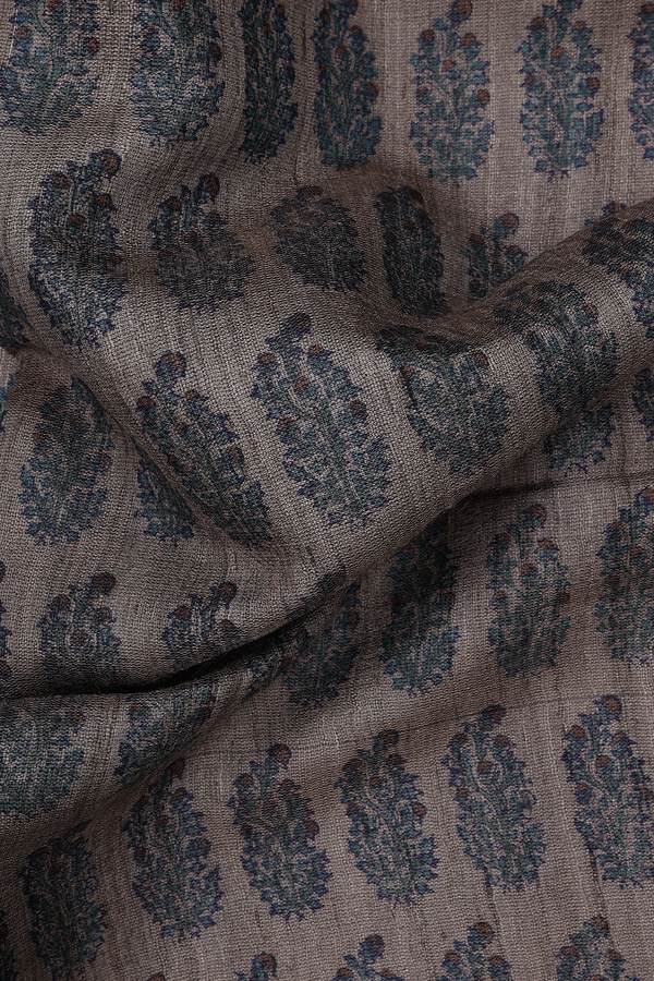 Tussar Silk Saree In Green With Floral Printed Design