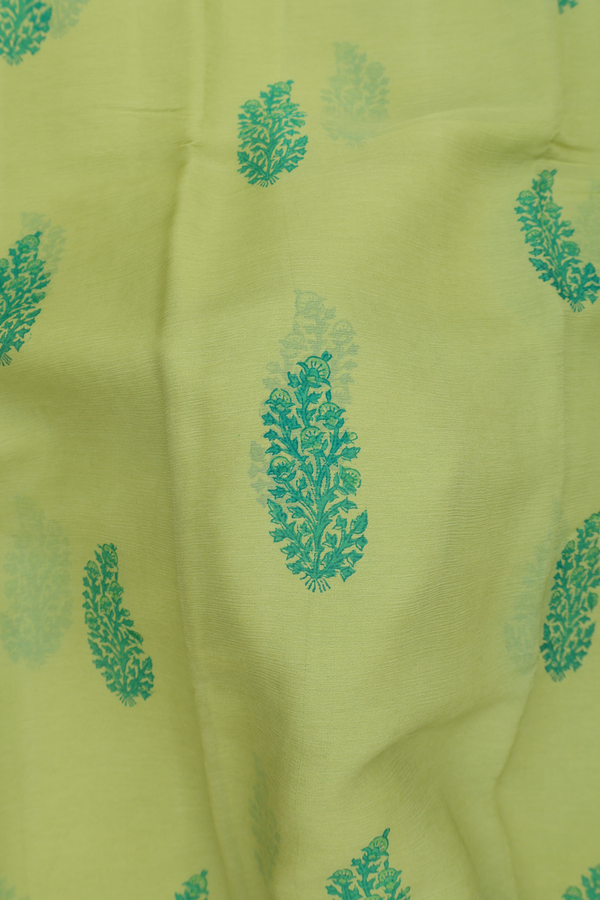 Chiffon Saree In Green With Floral Design